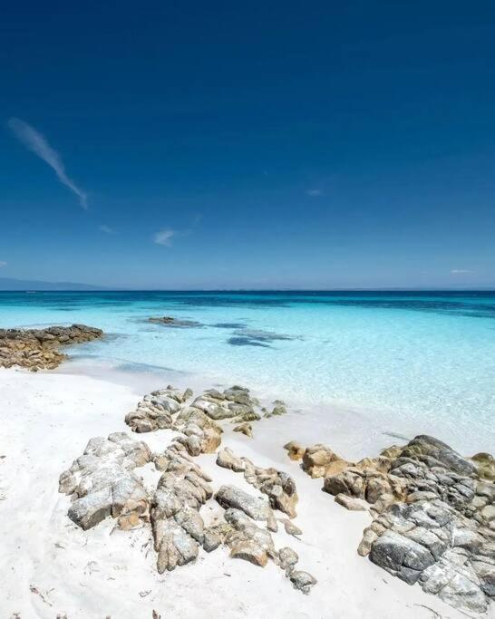 Casa Sul Mare A Putzu Idu - Grazie Di Esistere Villa Kültér fotó